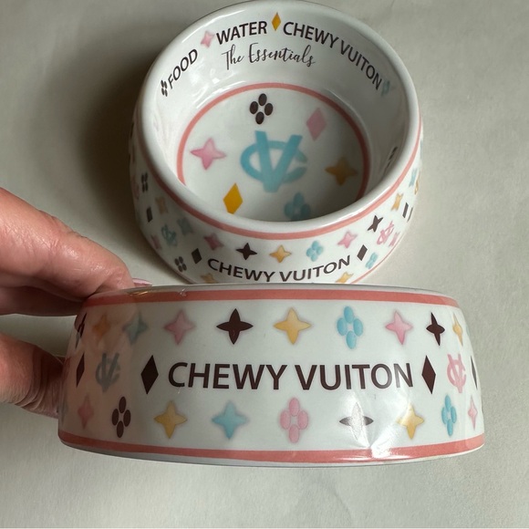 CHEWY VUITTON Pet Food and Water Bowls
NEW | Set of 2 - Picture 1 of 7